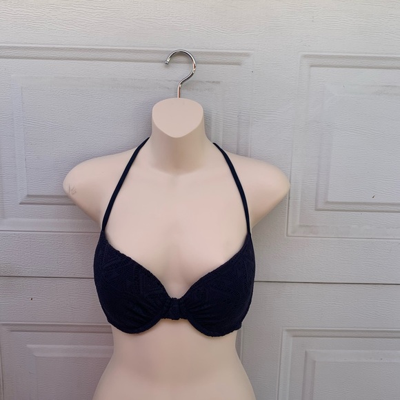 H&M Other - H & M bikini top